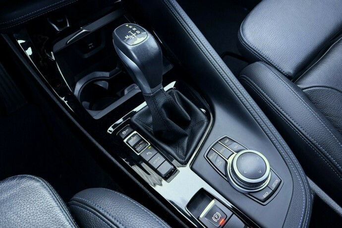 bmw-x1-elektrisitetbensin-2021-big-19