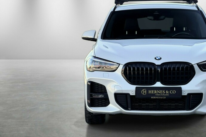 bmw-x1-elektrisitetbensin-2021-big-3