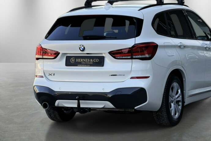 bmw-x1-elektrisitetbensin-2021-big-5