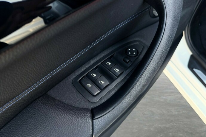 bmw-x1-elektrisitetbensin-2021-big-27