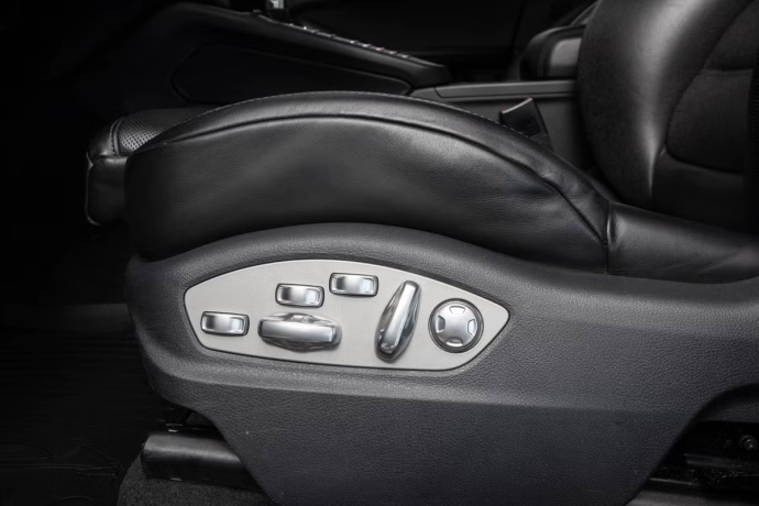 porsche-macan-bensin-2015-big-10