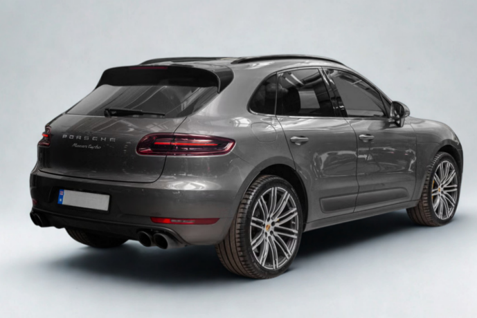 porsche-macan-bensin-2015-big-1