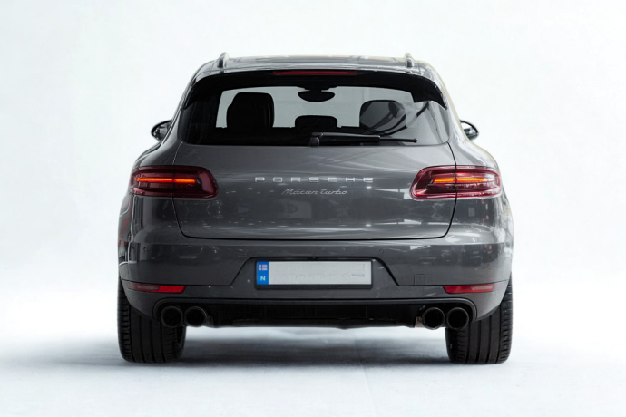 porsche-macan-bensin-2015-big-13