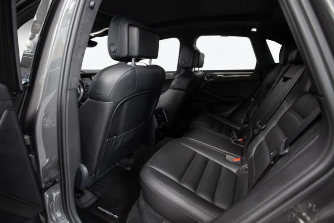 porsche-macan-bensin-2015-big-2