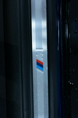 bmw-i4-elektrisitet-2022-big-12