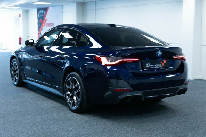 bmw-i4-elektrisitet-2022-big-1