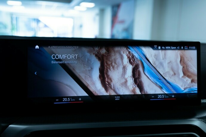 bmw-i4-elektrisitet-2022-big-20