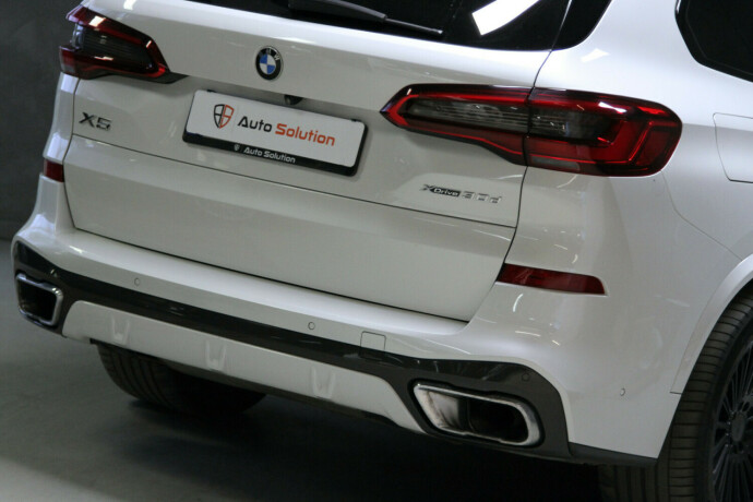 bmw-x5-diesel-2019-big-27