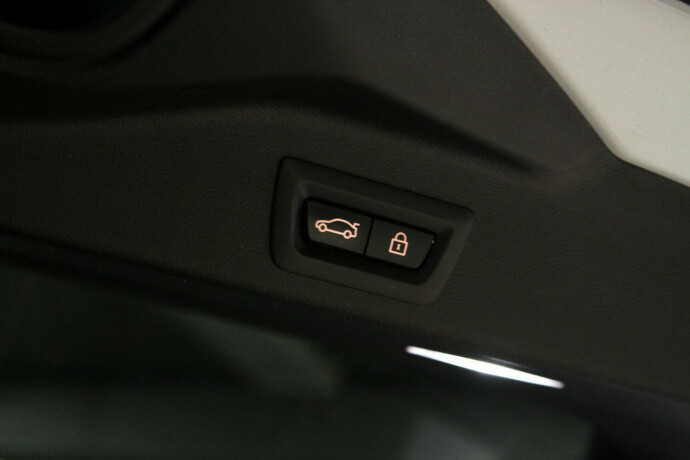 bmw-x5-diesel-2019-big-28