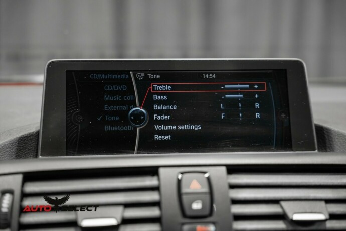 bmw-1-serie-diesel-2012-big-36