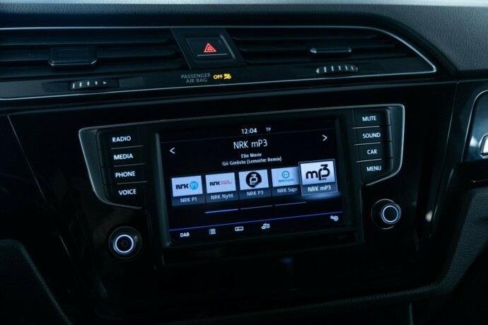 volkswagen-touran-bensin-2017-big-14