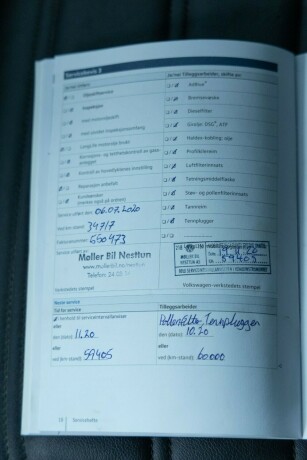 volkswagen-touran-bensin-2017-big-23