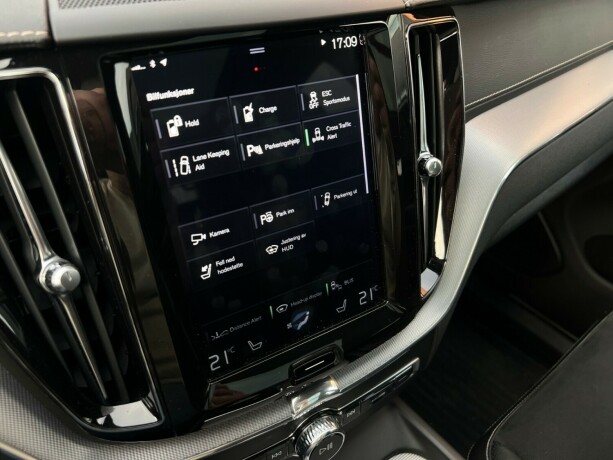 volvo-xc-60-elektrisitetbensin-2018-big-31