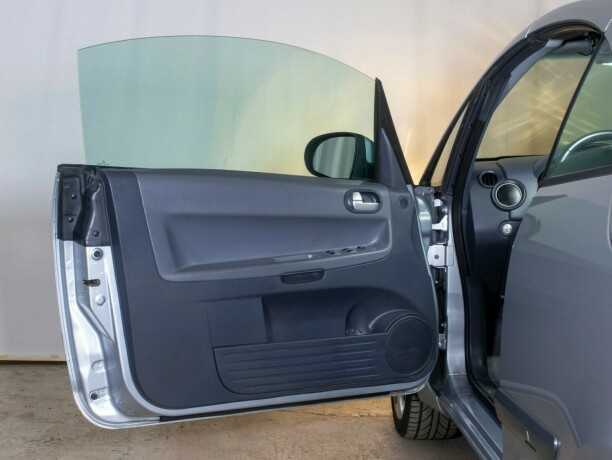 mitsubishi-colt-bensin-2007-big-26