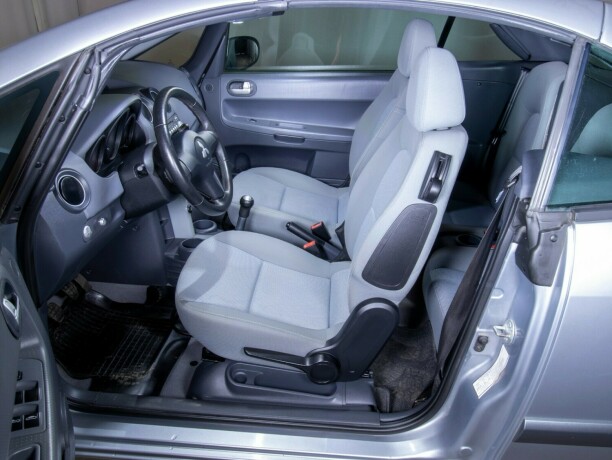 mitsubishi-colt-bensin-2007-big-44