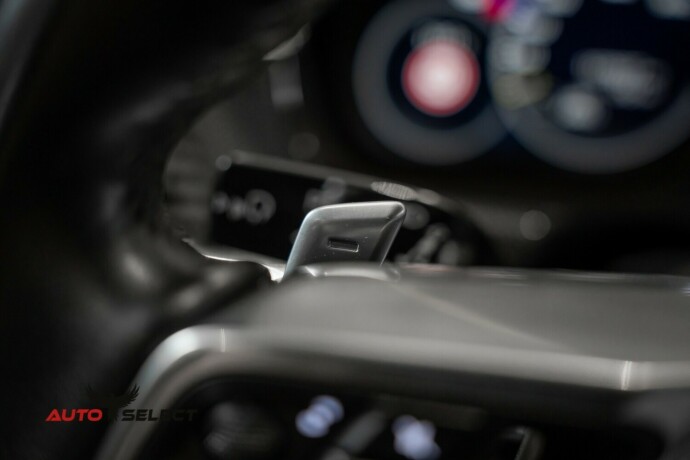 porsche-panamera-elektrisitetbensin-2018-big-39