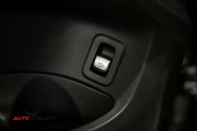 mercedes-benz-c-klasse-elektrisitetdiesel-2020-big-26