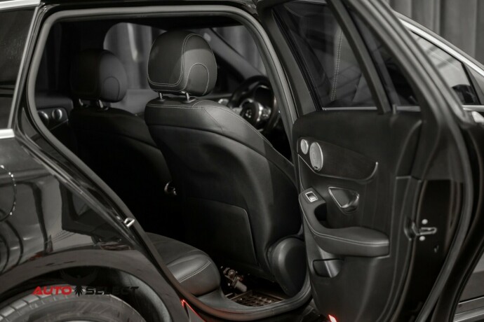 mercedes-benz-c-klasse-elektrisitetdiesel-2020-big-15