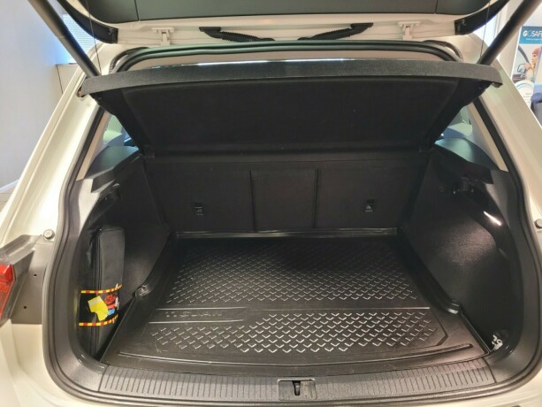 volkswagen-tiguan-diesel-2018-big-17