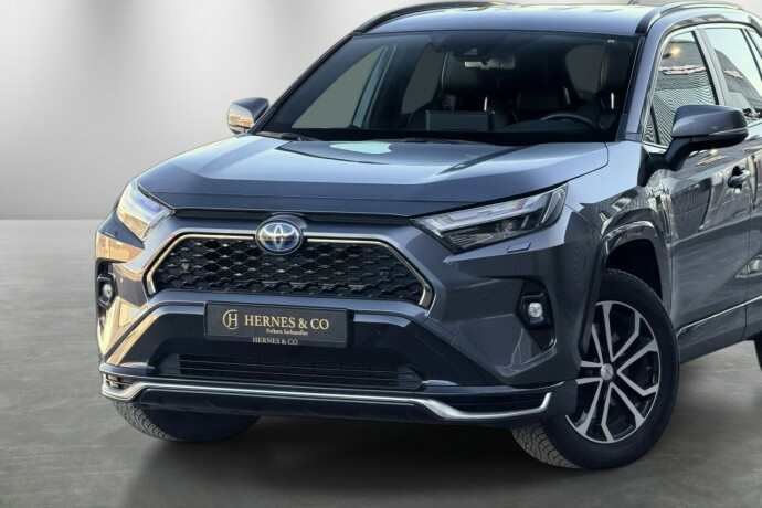 toyota-rav4-plug-in-hybrid-elektrisitetbensin-2023-big-2