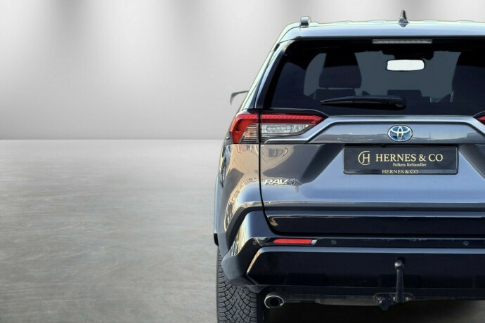 toyota-rav4-plug-in-hybrid-elektrisitetbensin-2023-big-9