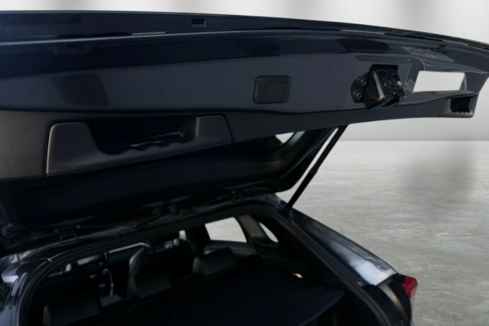 toyota-rav4-plug-in-hybrid-elektrisitetbensin-2023-big-13