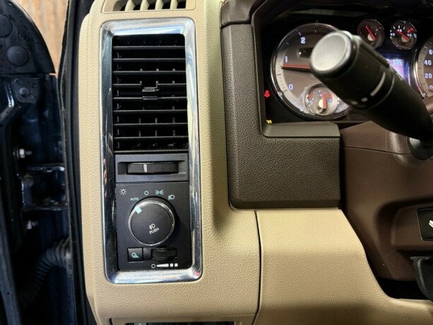 dodge-ram-diesel-2012-big-33