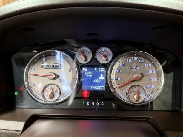 dodge-ram-diesel-2012-big-32