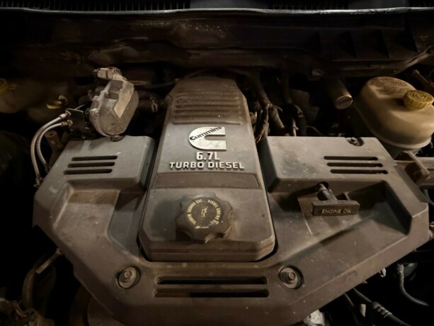 dodge-ram-diesel-2012-big-50