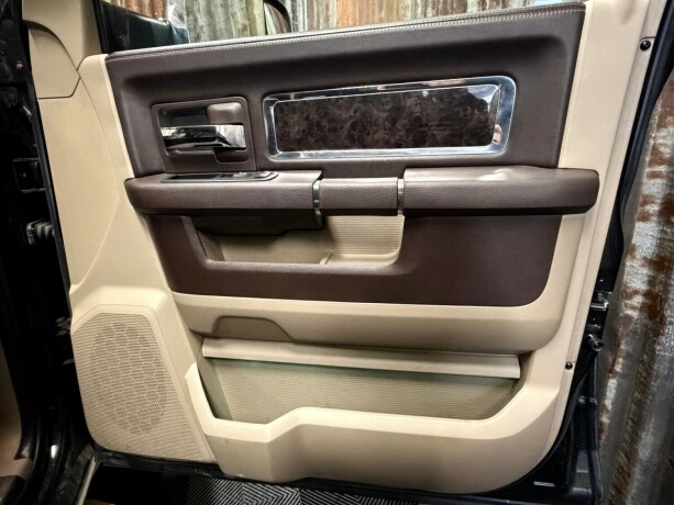 dodge-ram-diesel-2012-big-41