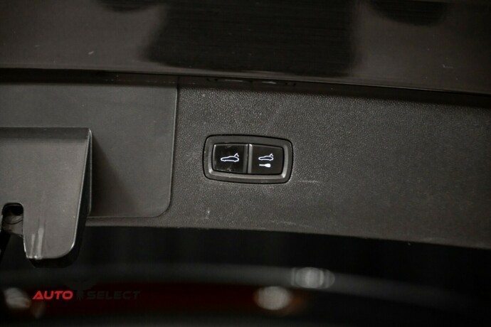 porsche-cayenne-elektrisitetbensin-2018-big-14