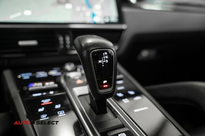 porsche-cayenne-elektrisitetbensin-2018-big-50