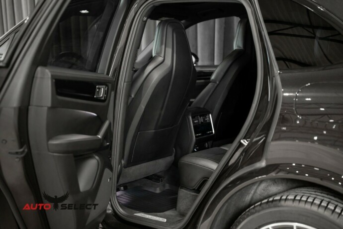 porsche-cayenne-elektrisitetbensin-2018-big-21