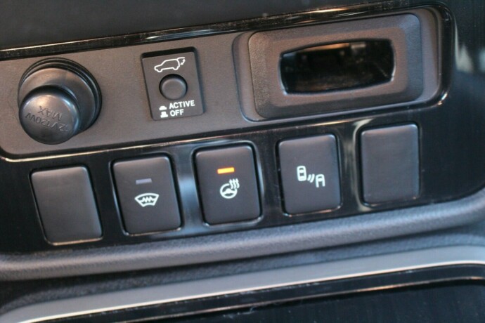 mitsubishi-outlander-elektrisitetbensin-2017-big-22