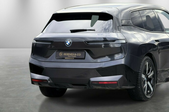 bmw-ix-elektrisitet-2022-big-5