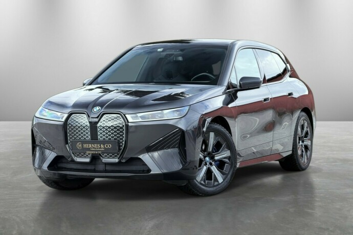 bmw-ix-elektrisitet-2022-big-0