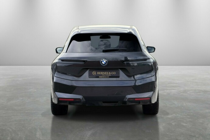 bmw-ix-elektrisitet-2022-big-6