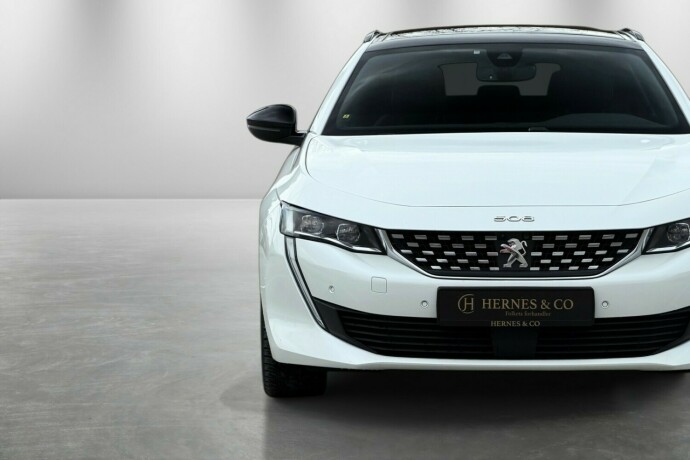 peugeot-508-bensin-2020-big-3