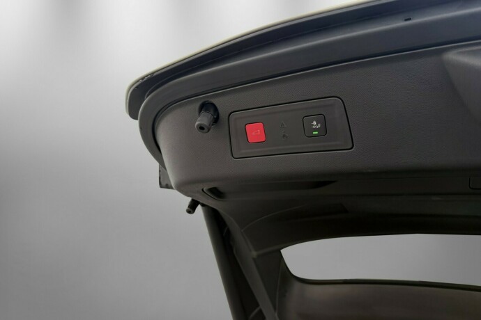 peugeot-508-bensin-2020-big-9