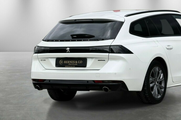 peugeot-508-bensin-2020-big-5