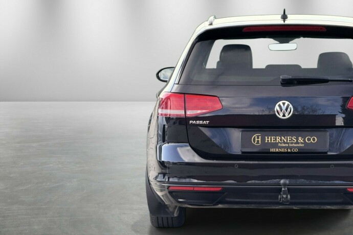 volkswagen-passat-diesel-2019-big-8