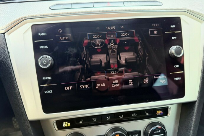 volkswagen-passat-diesel-2019-big-31