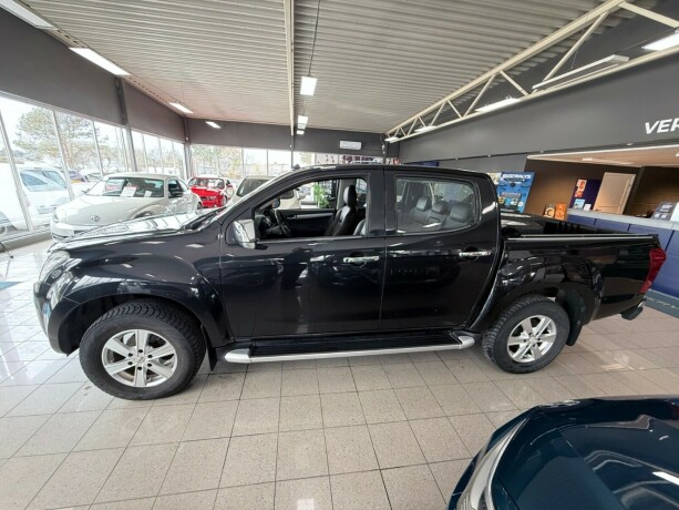 isuzu-d-max-diesel-2012-big-3