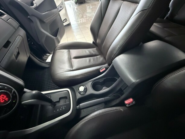 isuzu-d-max-diesel-2012-big-16