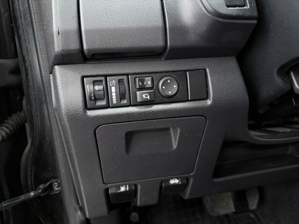 isuzu-d-max-diesel-2012-big-14