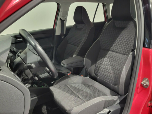 skoda-fabia-bensin-2018-big-8