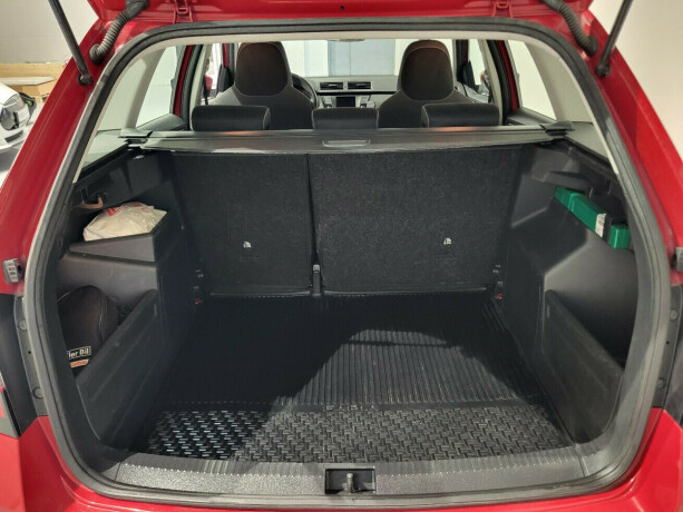 skoda-fabia-bensin-2018-big-21