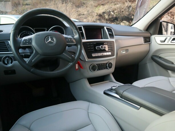 mercedes-benz-m-klasse-diesel-2013-big-8