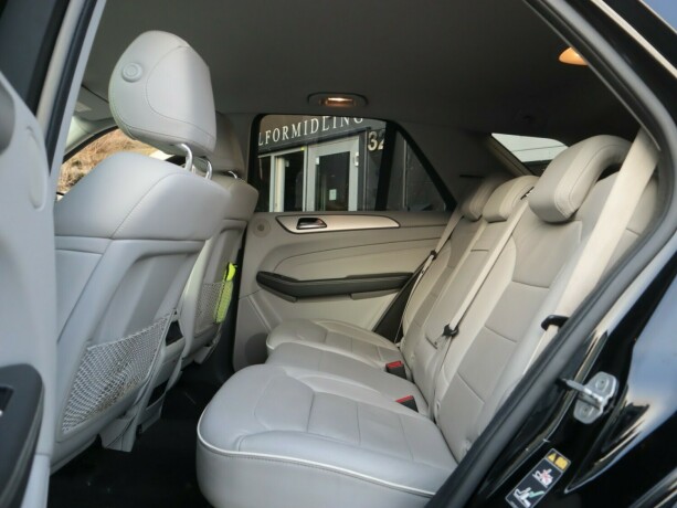 mercedes-benz-m-klasse-diesel-2013-big-12