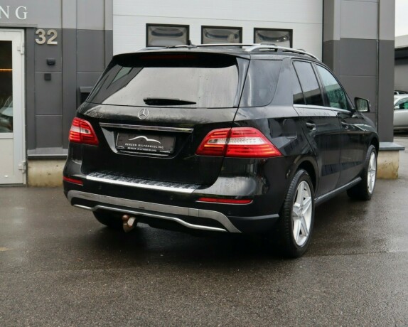 mercedes-benz-m-klasse-diesel-2013-big-3